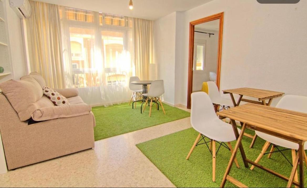 Guest House Mota Malaga Exterior photo